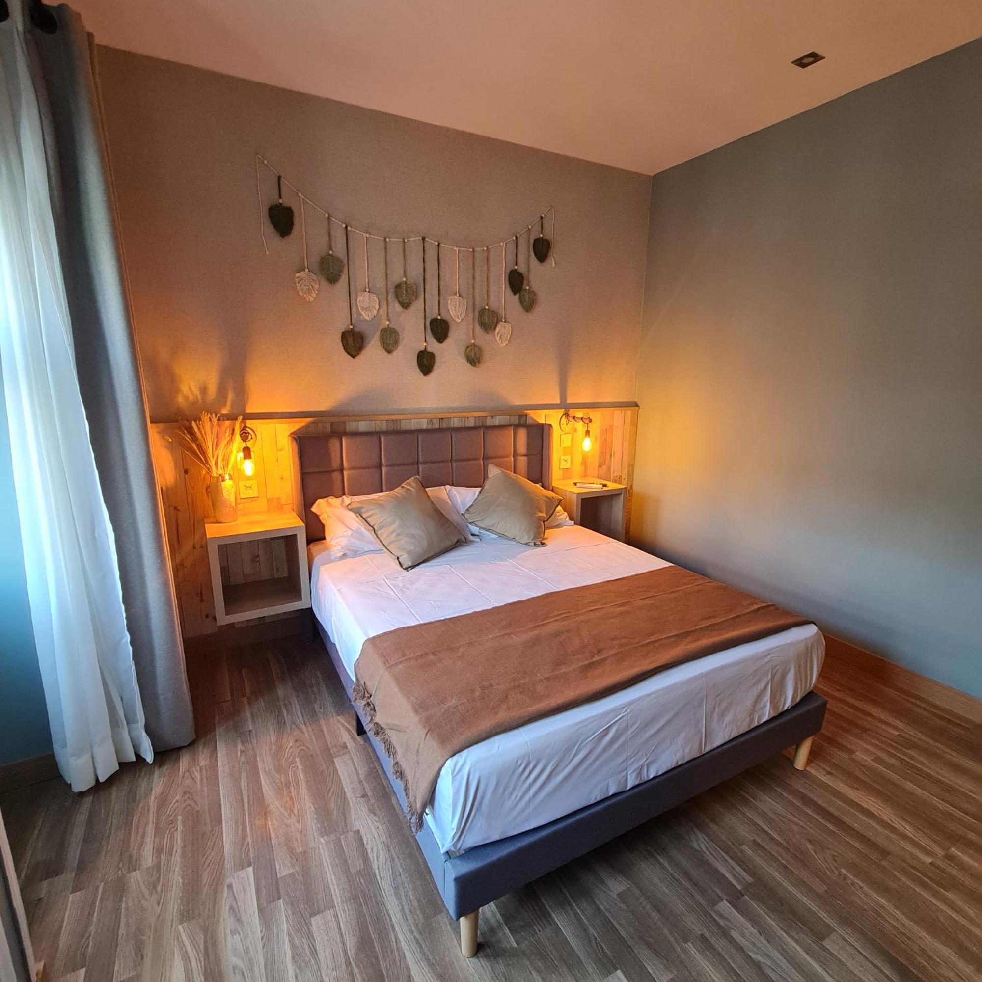 Luxury Green Hostal Madrid Gran Via Bagian luar foto
