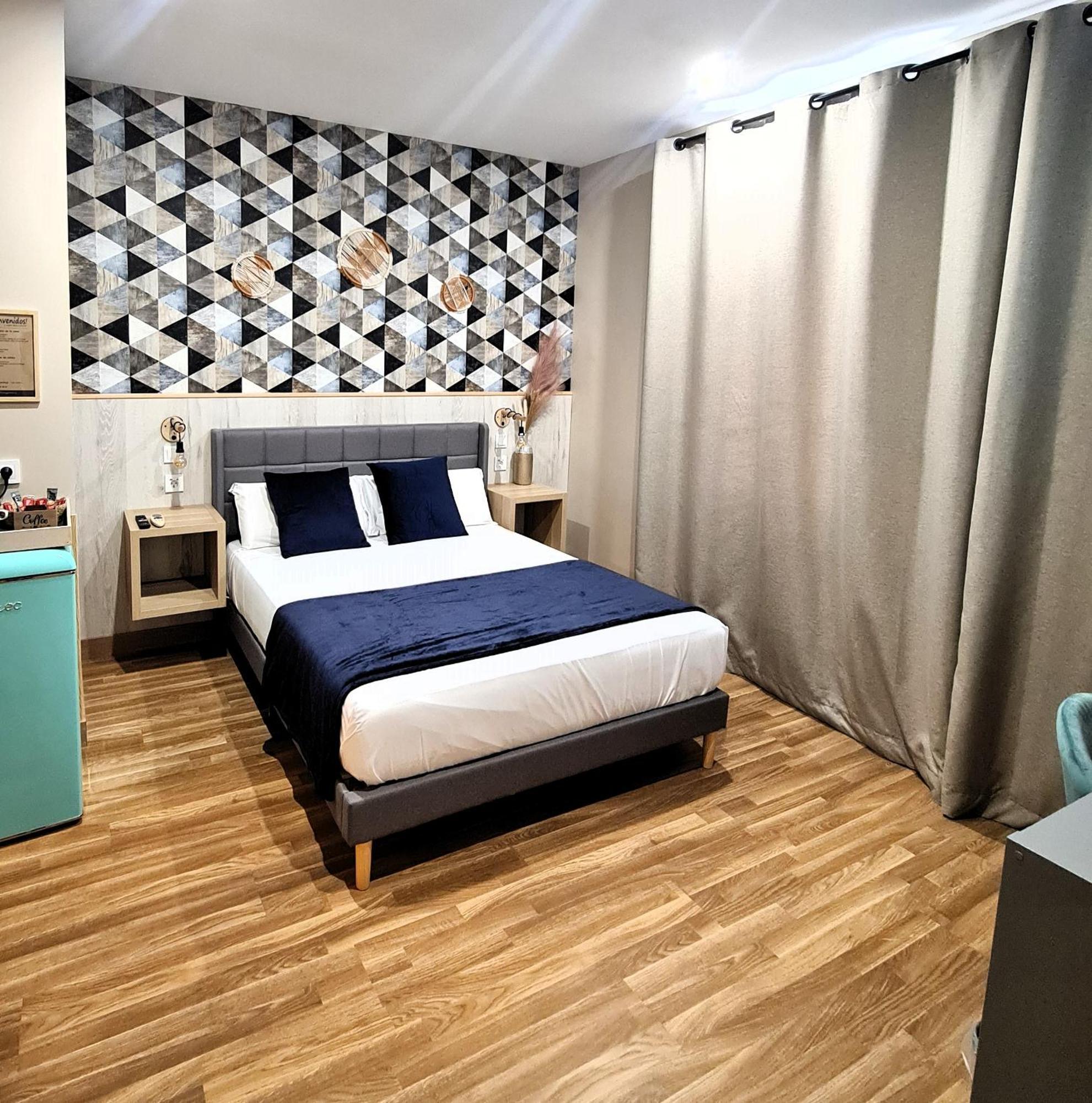 Luxury Green Hostal Madrid Gran Via Bagian luar foto