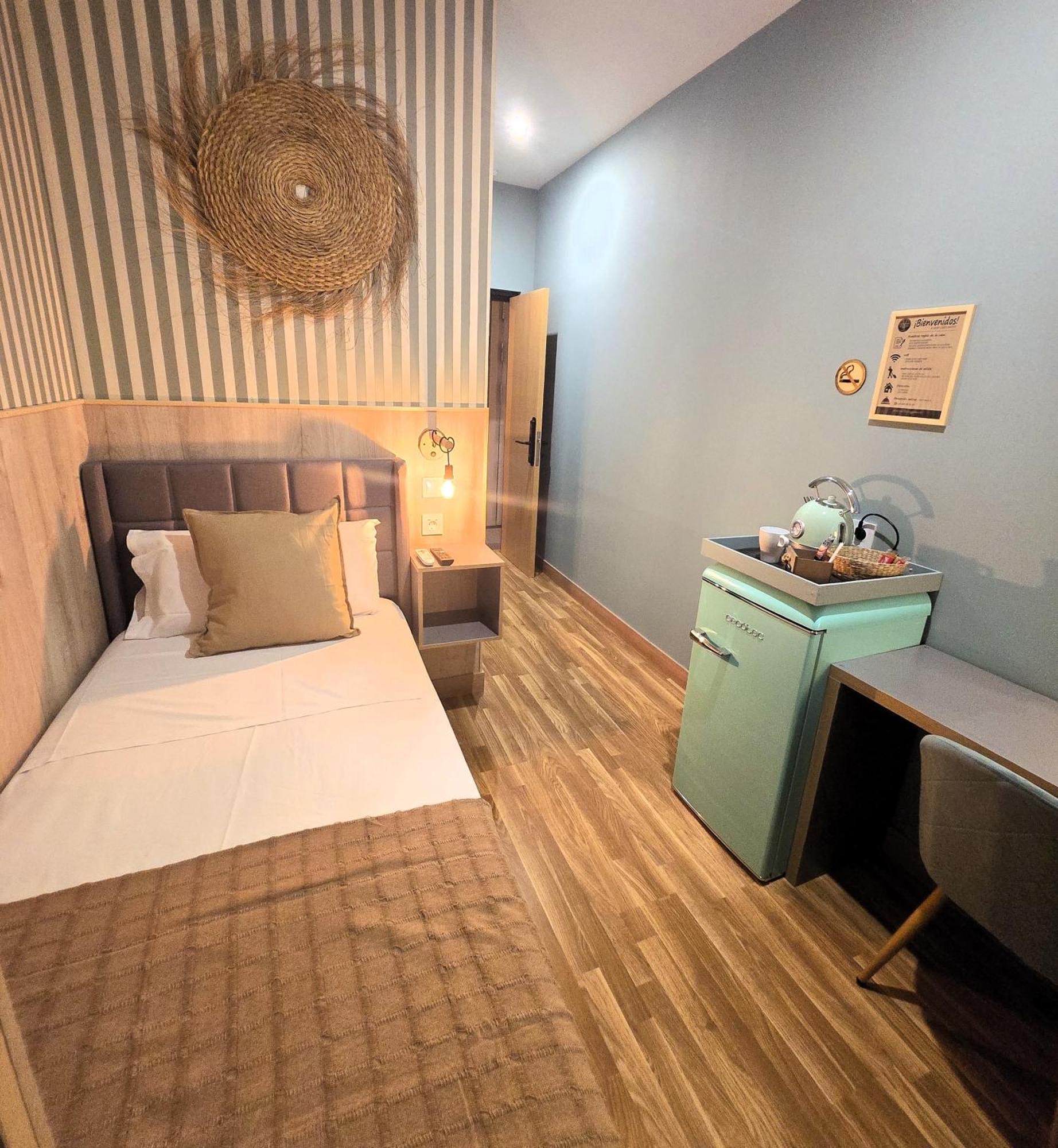 Luxury Green Hostal Madrid Gran Via Bagian luar foto